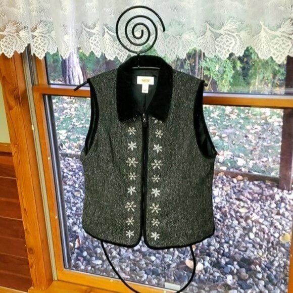 Talbots Grey Tweed Snowflake Buttoned Black Velvet Collared Sz S Lined Wool Vest - Picture 1 of 10